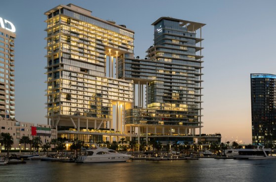 foster partners the lana dorchester collection opens doors along dubais waterfront - 17129